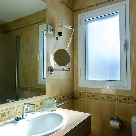 Addaia Daire Port d'Addaia